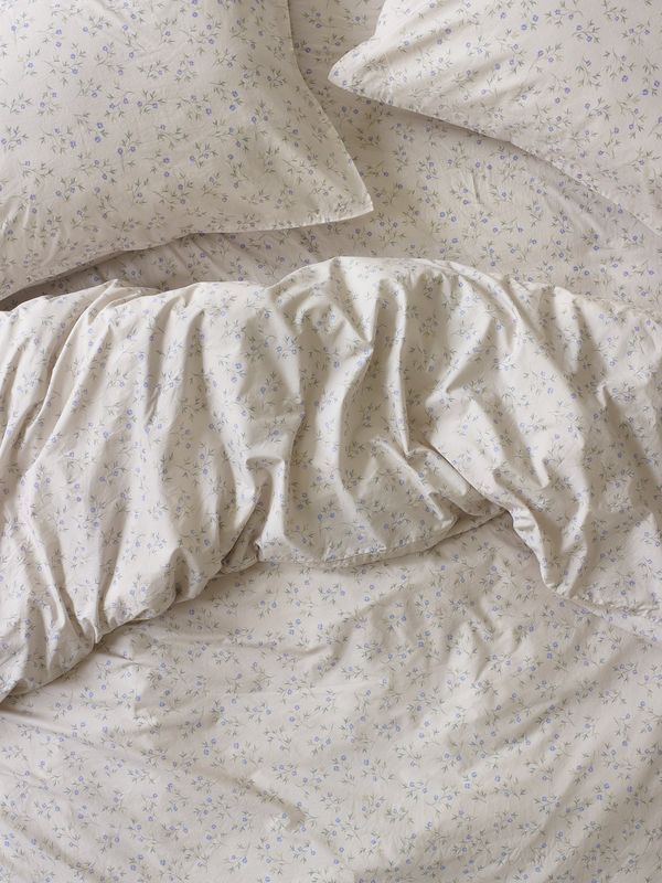 Piglet in Bed Cream Spring Sprig Cotton Duvet Cover
