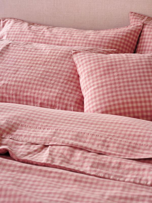 Piglet in Bed Dusty Pink & Rose Color Drenched Gingham Linen Blend Pillowcases (Pair)