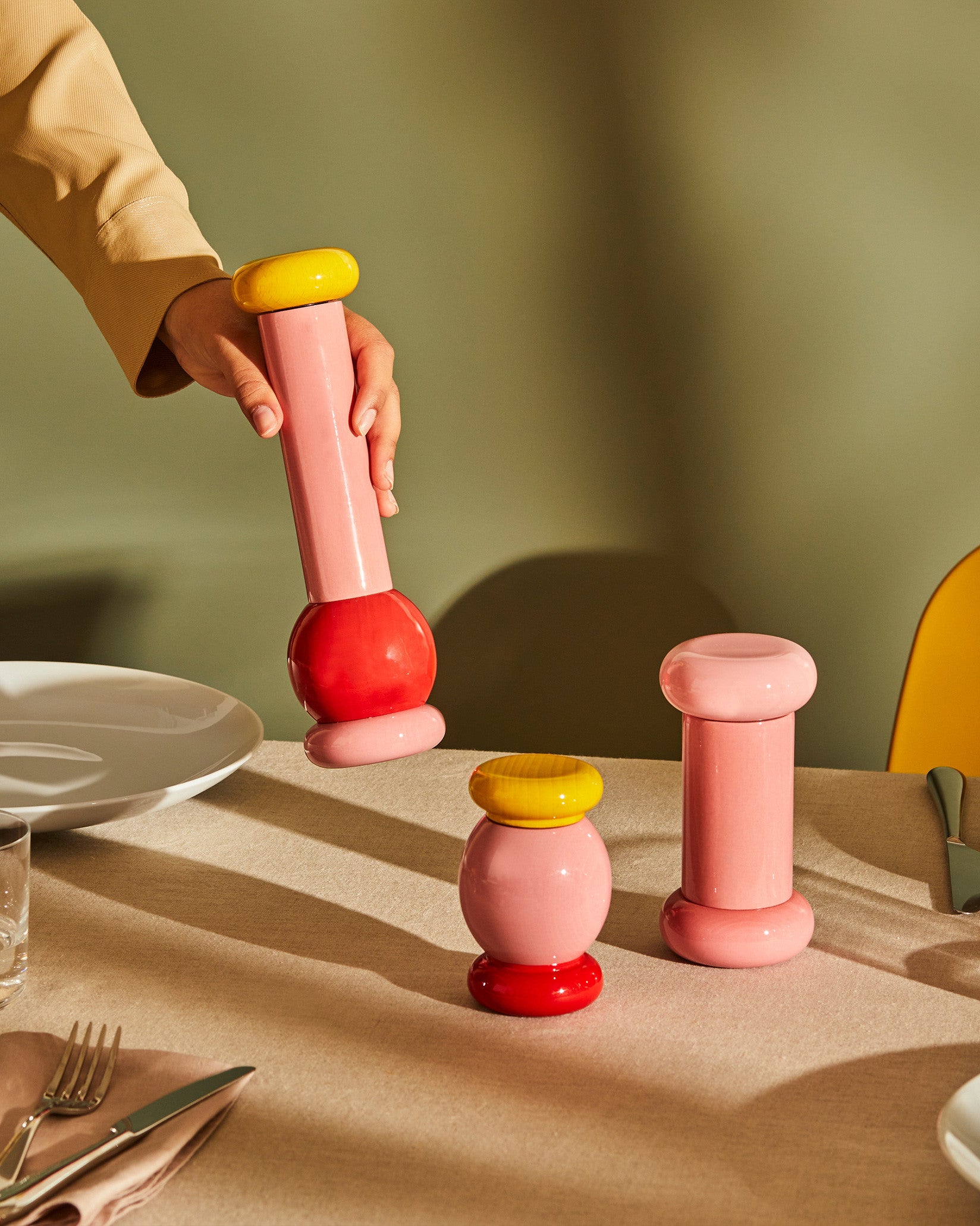 알레시(Alessi)ES18소금 페퍼스파이스 너도밤나무 100주년컬렉션강철 빨강/노랑/검정 - Image 2