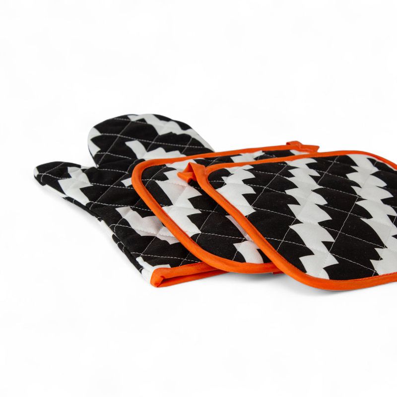 3-piece kitchen set: oven mitt and pot holders - OPTICAL | Seletti 이탈리아 디자인 - Image 2