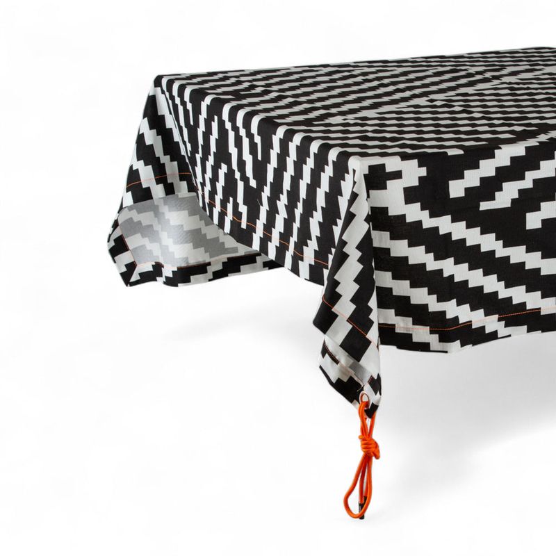 Cotton tablecloth - Cm 160X230 OPTICAL | Seletti 이탈리아 디자인 - Image 2