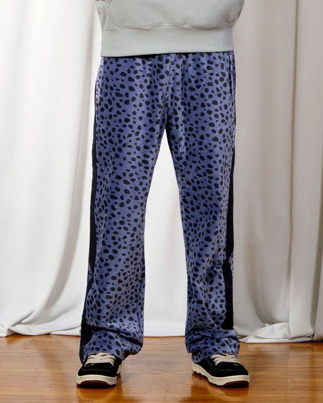OZONE TRACK PANTS | Pleasures 바지 - Image 2