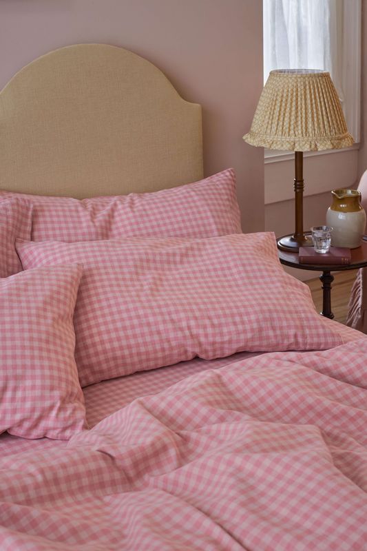 Piglet in Bed Dusty Pink & Rose Color Drenched Gingham Linen Blend Pillowcases (Pair) - Image 2