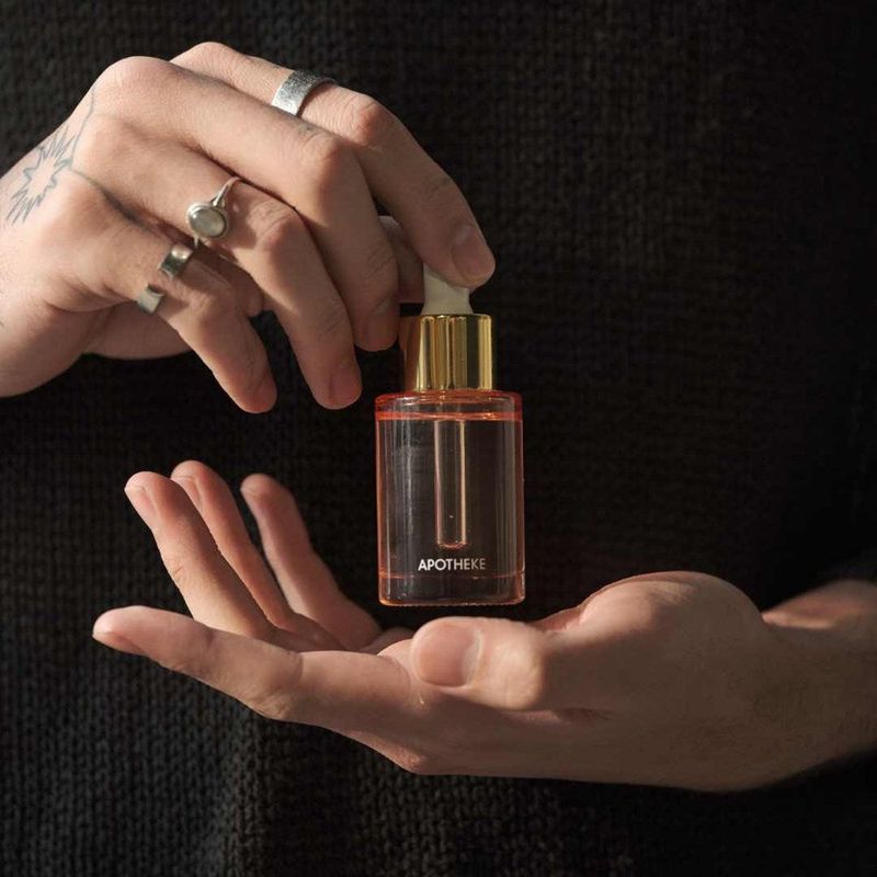 APOTHEKE STUDIO Perfume Making Class - Image 3
