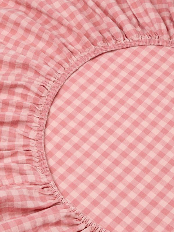 Piglet in Bed Dusty Pink & Rose Color Drenched Gingham Linen Blend Fitted Sheet - Image 3