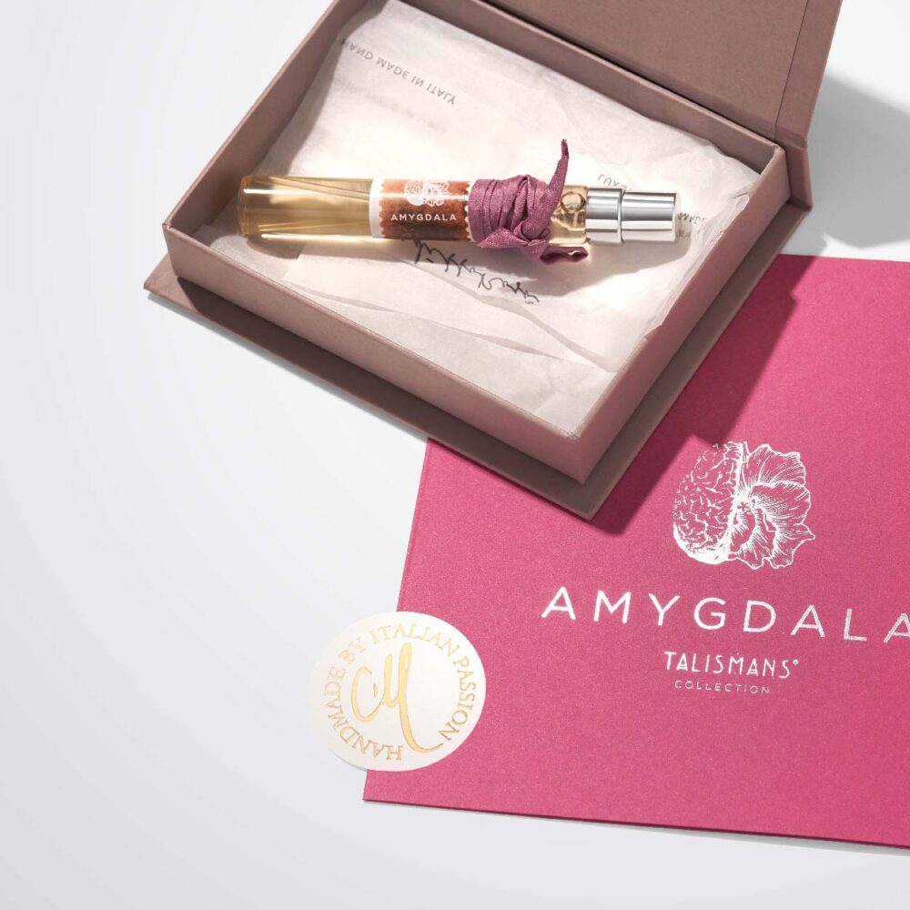 Amygdala Pocket | Mendittorosa 니치 향수 - Image 3
